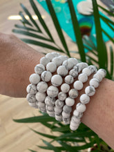 Charger l&#39;image dans la galerie, Howlite - Bracelet 8 mm- Qualité A -
